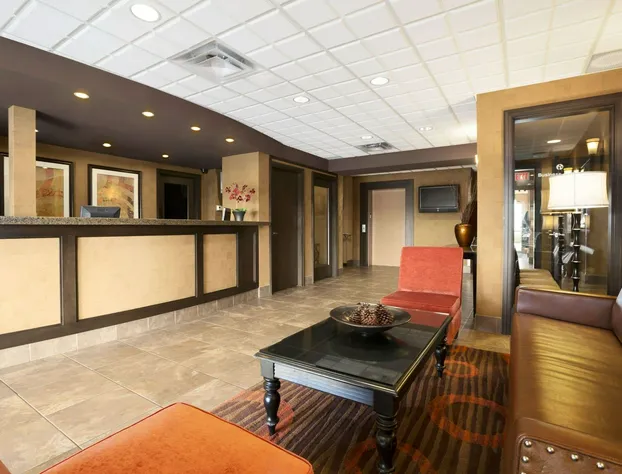 Ramada by Wyndham Surrey/Langley hotel detail image 2