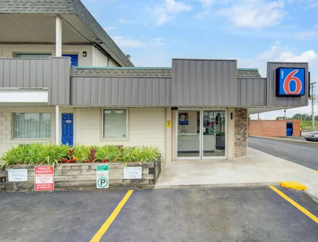 Motel 6 Lima, OH hotel detail image 2