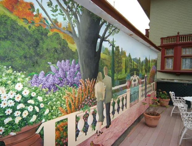 Rose Garden Inn hotel detail image 4