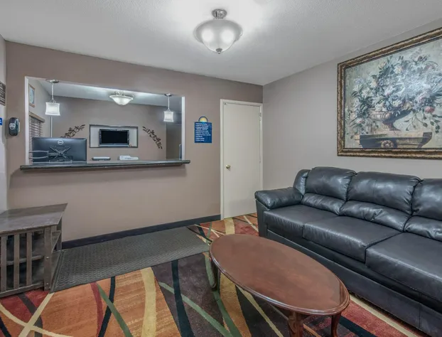 Days Inn by Wyndham Jamestown hotel detail image 3