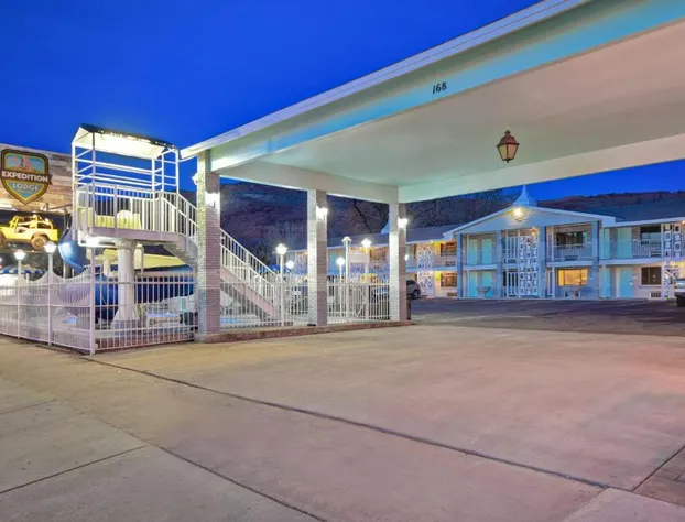 Expedition Lodge Moab Arches National Park hotel detail image 3