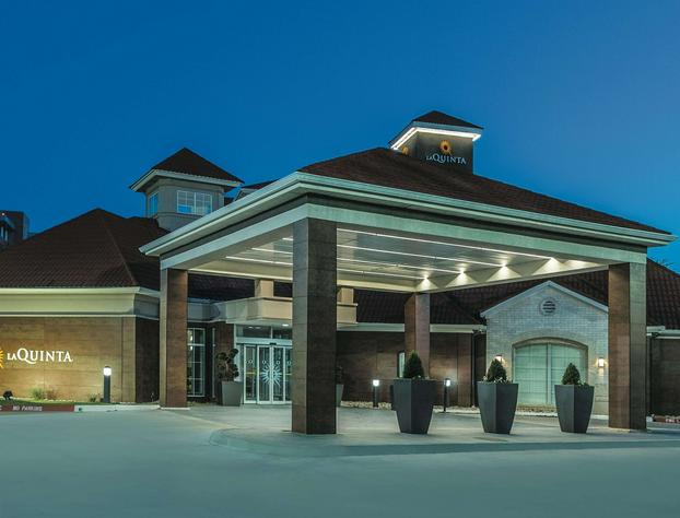 La Quinta Inn & Suites by Wyndham Dallas Plano West hotel detail image 1