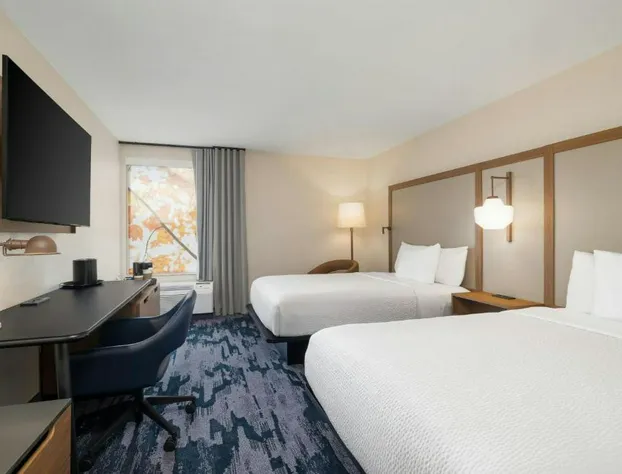 Fairfield by Marriott Inn & Suites Clinton hotel detail image 3