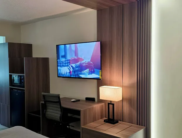 Quality Inn & Suites hotel detail image 3