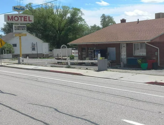 Pillow Talk Motel hotel detail image 1