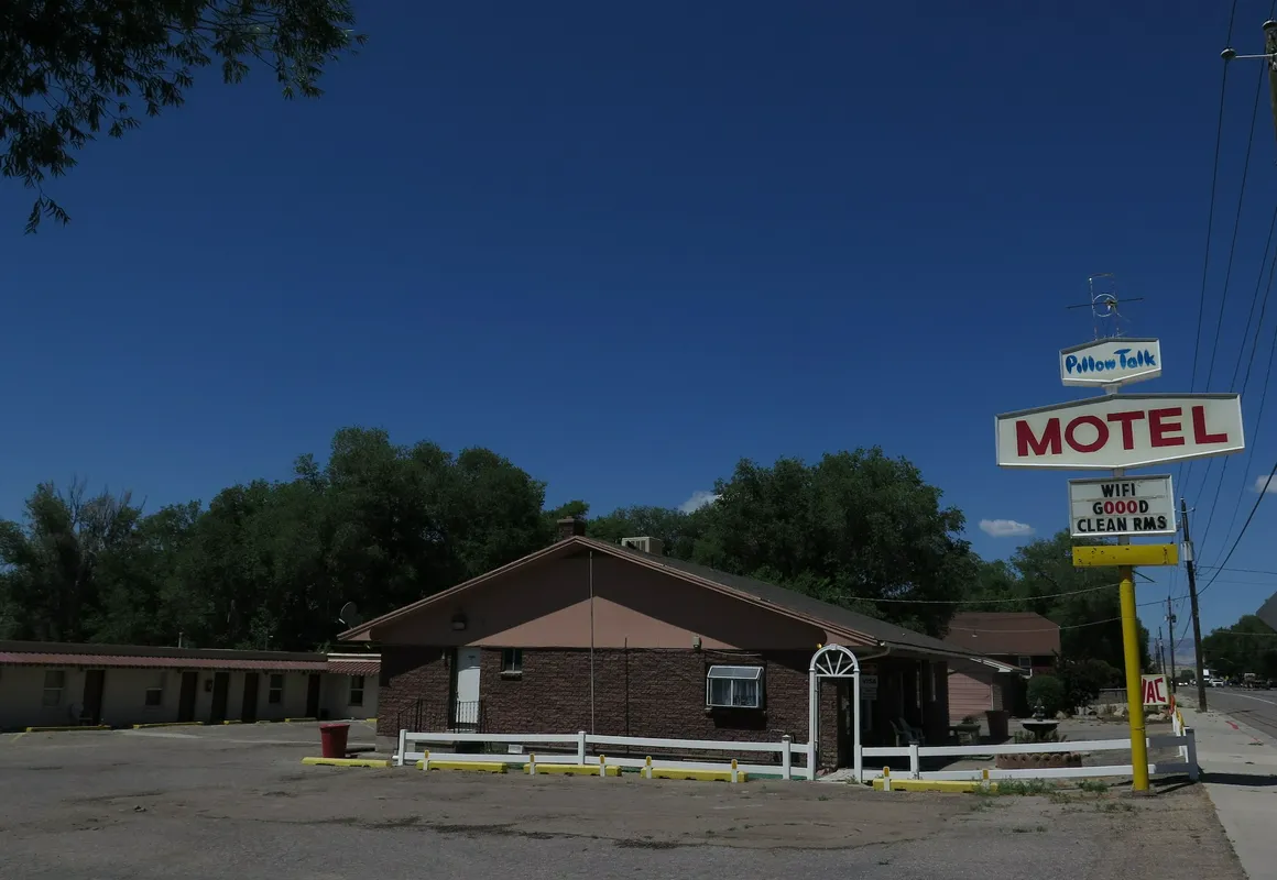 Pillow Talk Motel hotel hero