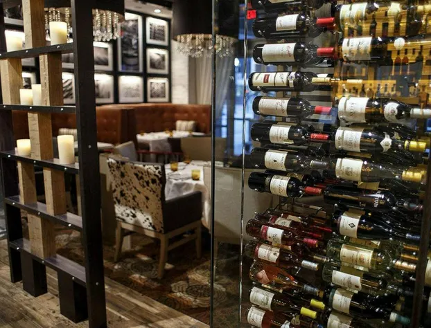 Hilton Harrisburg hotel detail image 3