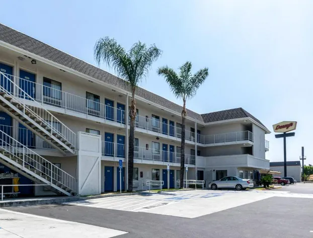 Motel 6 Anaheim, CA - Fullerton East hotel detail image 3