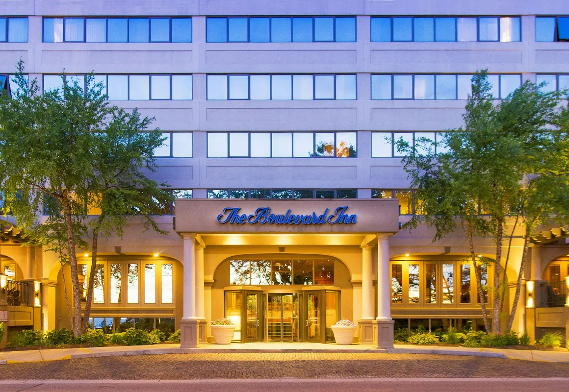 The Boulevard Inn & Bistro hotel hero