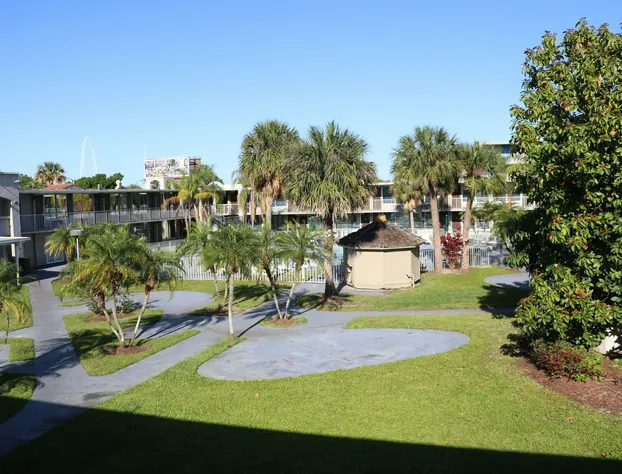 Howard Johnson by Wyndham Orlando-International Drive hotel detail image 2