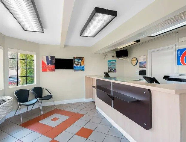 Motel 6 Merced, CA - North hotel detail image 3