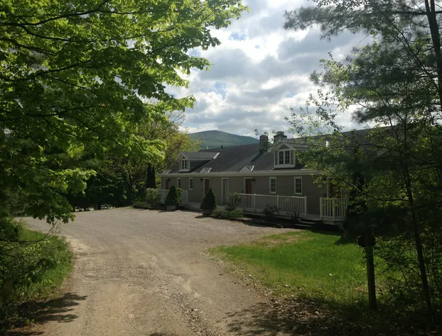 The INN at Willow Pond hotel detail image 3