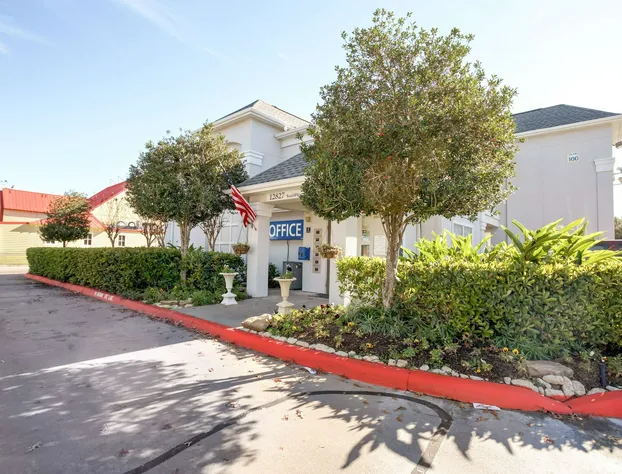 Studio 6 Stafford, TX - Houston - Sugarland hotel detail image 1