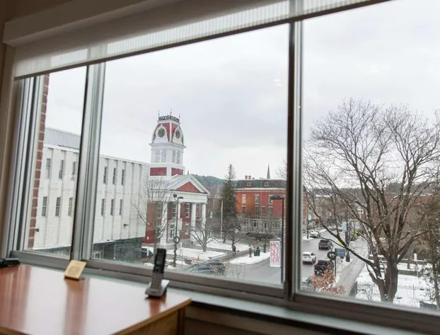 Capitol Plaza Hotel Montpelier Tapestry Collection by Hilton hotel detail image 3