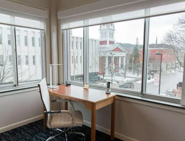 Capitol Plaza Hotel Montpelier Tapestry Collection by Hilton hotel detail image 4