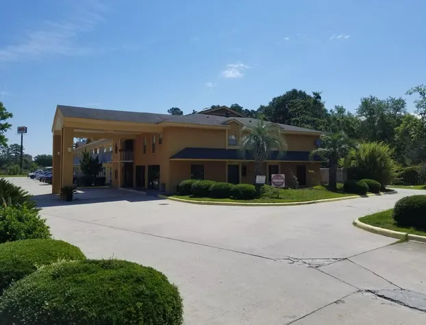 America's Best Inn hotel detail image 1