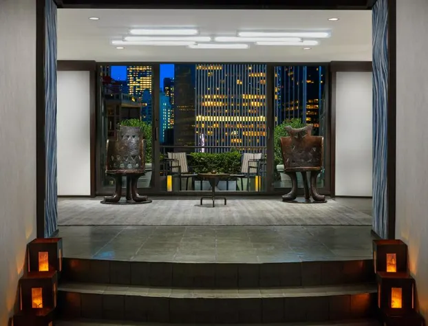 Royalton New York hotel detail image 4