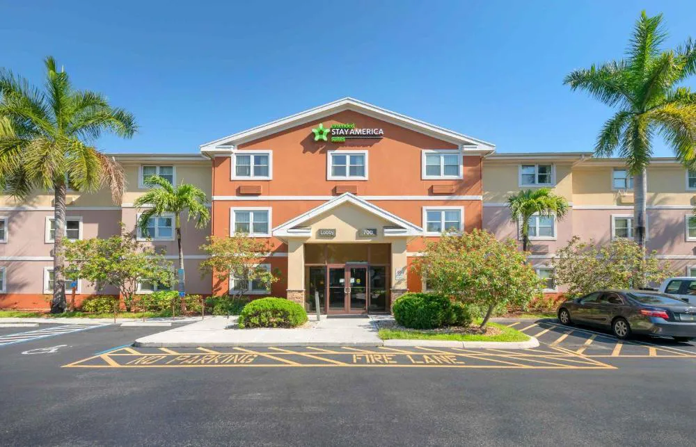 Extended Stay America Suites West Palm Beach Northpnt Corpor hotel hero