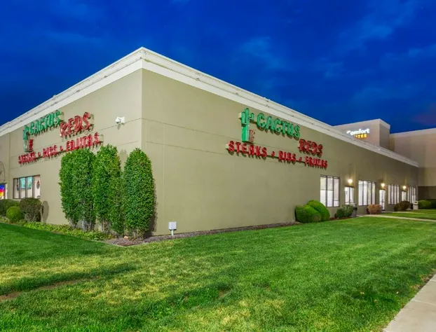 Comfort Suites Ogden Conference Center hotel detail image 2