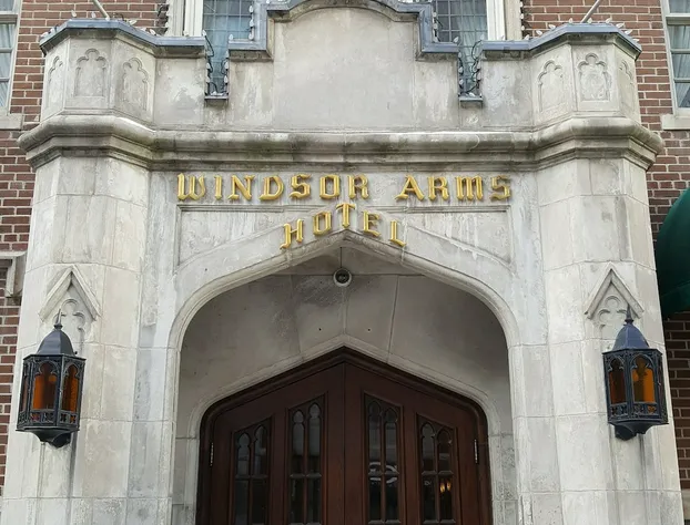 Windsor Arms Hotel hotel detail image 1