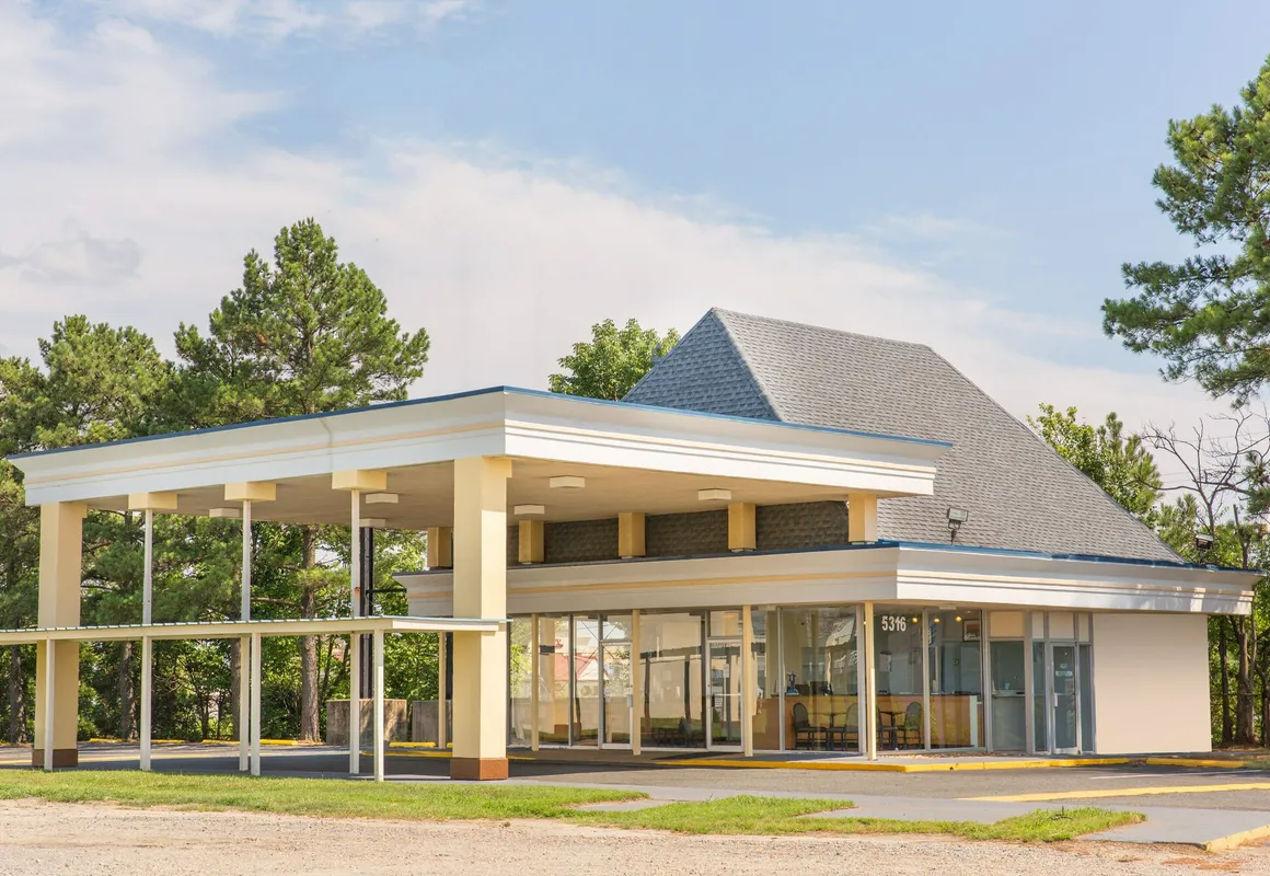 Garden Inn hotel hero