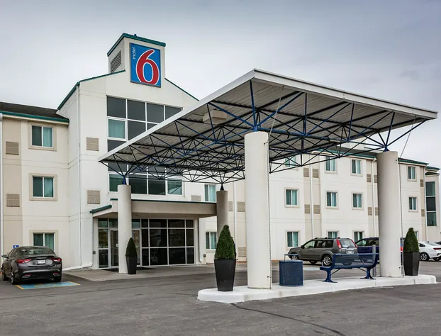 Motel 6 Saskatoon, SK hotel detail image 3