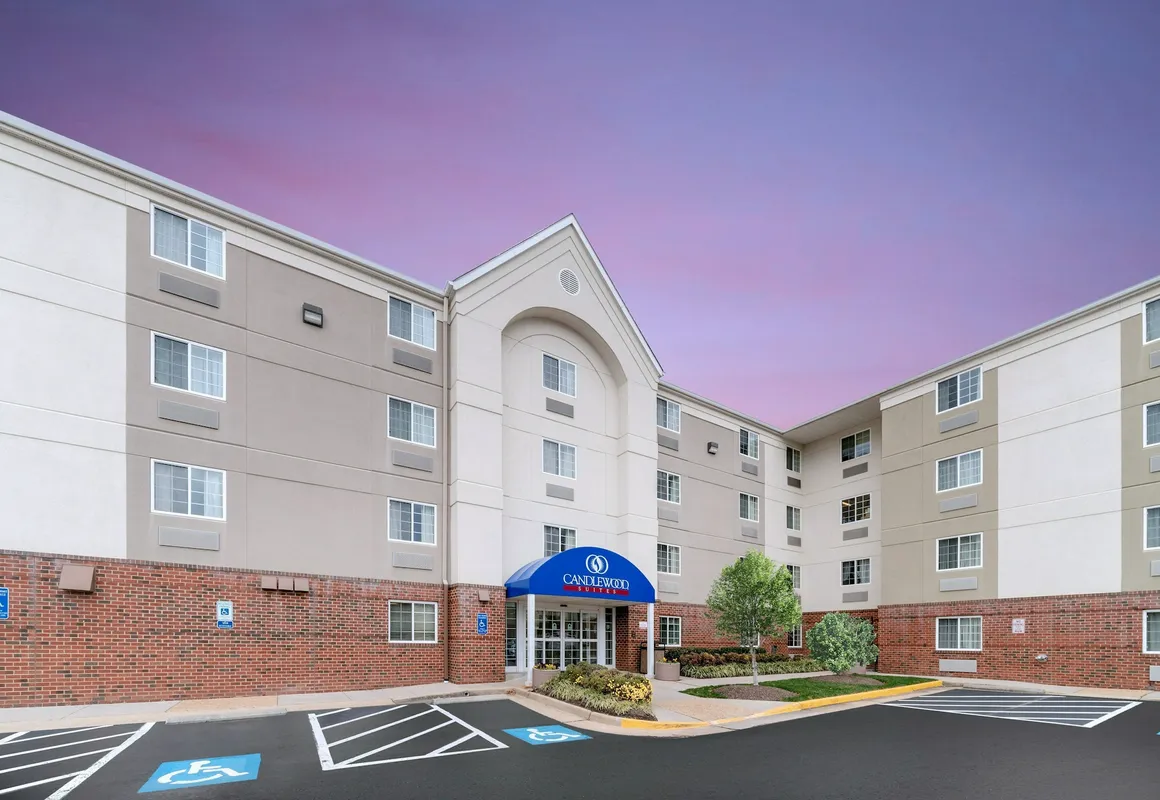 Candlewood Suites Herndon by IHG hotel hero