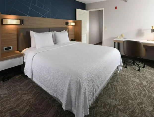 SpringHill Suites Des Moines West hotel detail image 3