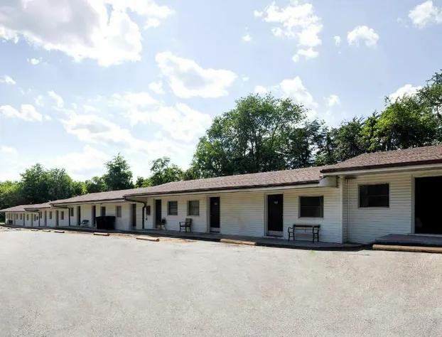 BlueJay Motel - Salem - Roanoke I-81 hotel detail image 1