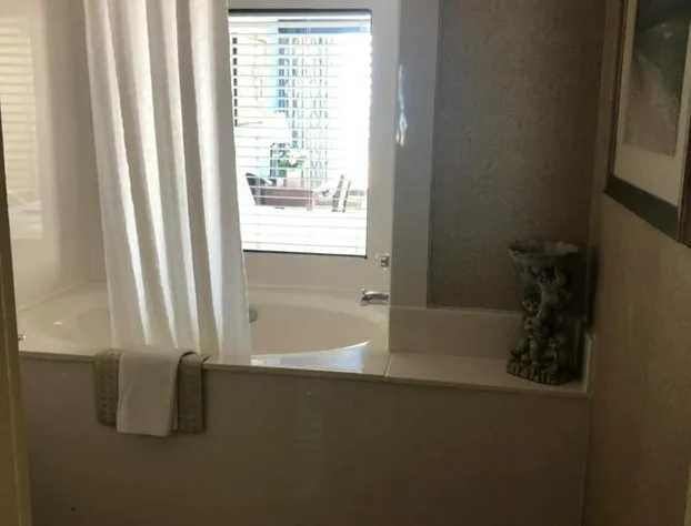 The Capes Hotel hotel detail image 4