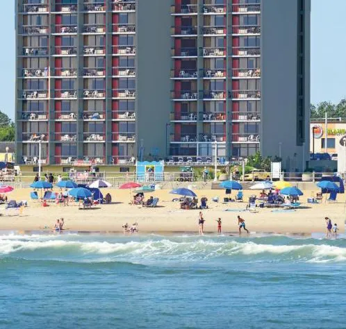 Breakers Resort Inn hotel detail image 1