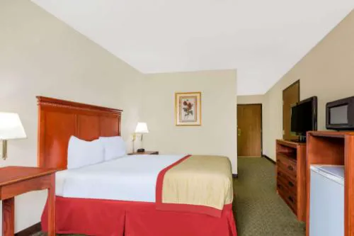 Baymont by Wyndham Enid hotel detail image 2