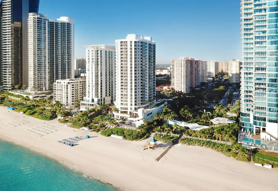 DoubleTree Resort & Spa by Hilton Ocean Point-N. Miami Beach hotel hero