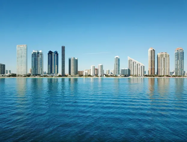 DoubleTree Resort & Spa by Hilton Ocean Point-N. Miami Beach hotel detail image 4