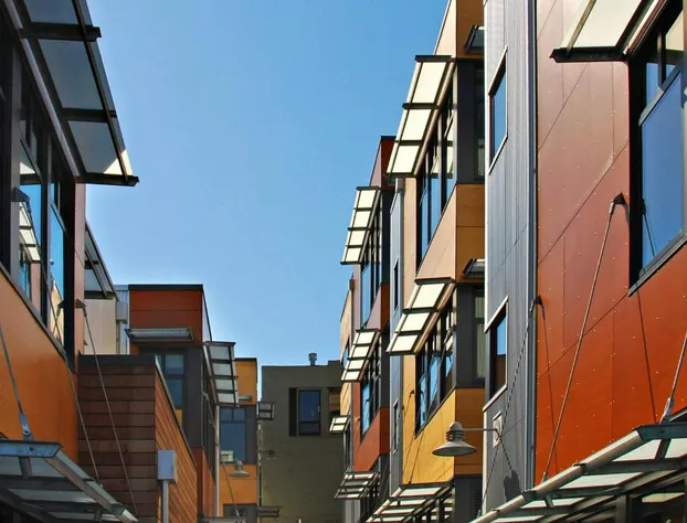 Island Inn at 123 West hotel detail image 1