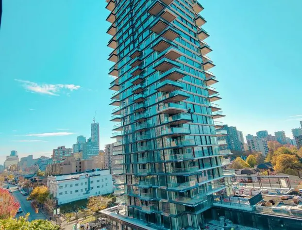 Divya Sutra Suites on Robson Downtown Vancouver hotel detail image 1