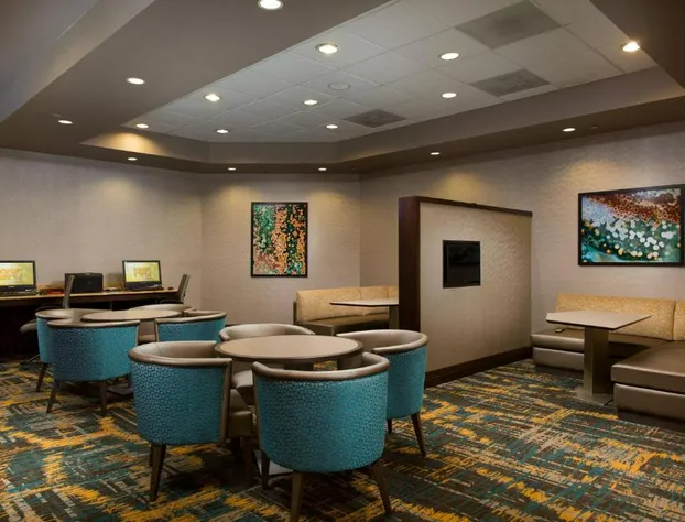 Residence Inn by Marriott Kansas City Airport hotel detail image 3