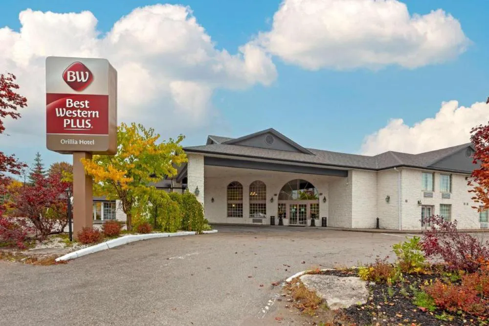 Best Western Plus Orillia Hotel hotel hero