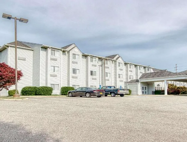 SureStay Hotel by Best Western Christiansburg Blacksburg hotel detail image 3