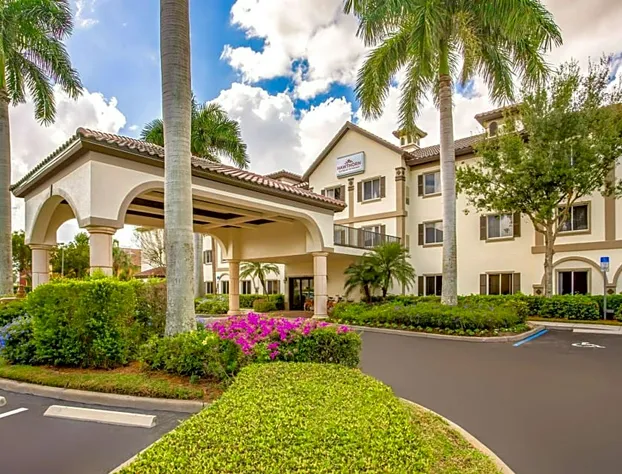 Hawthorn Extended Stay by Wyndham Naples hotel detail image 2