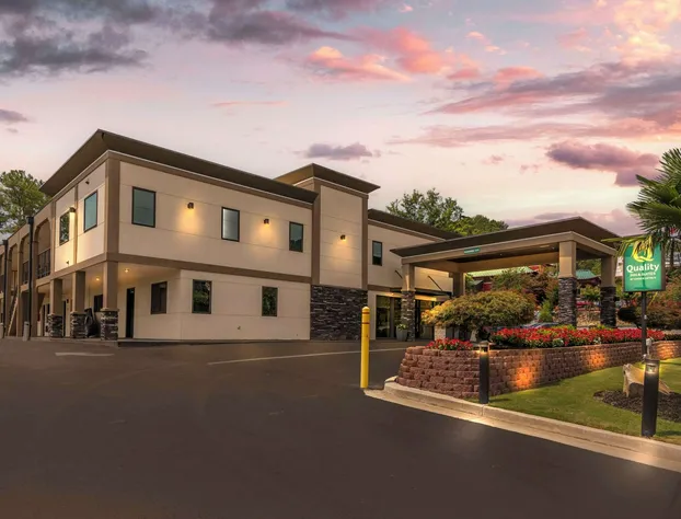 Quality Inn & Suites Athens University Area hotel detail image 1