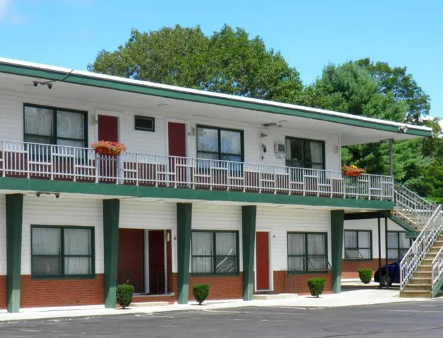 Travelers Inn hotel detail image 1