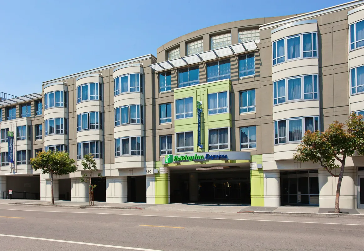 Holiday Inn Express and Suites Fisherman's Wharf by IHG hotel hero