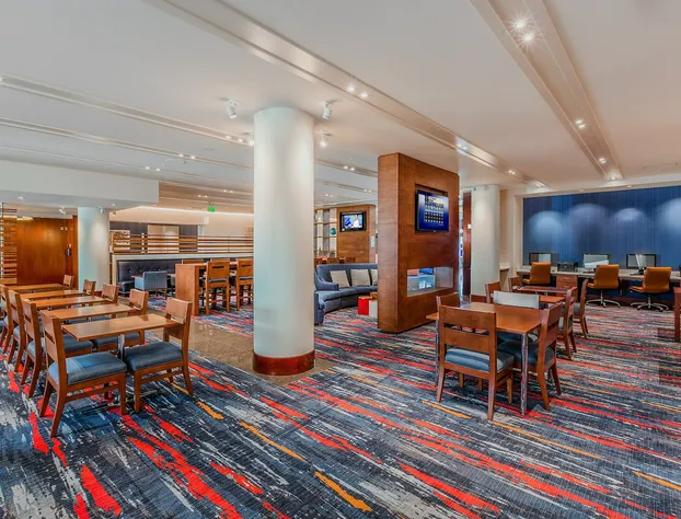 Holiday Inn Express and Suites Fisherman's Wharf by IHG hotel detail image 4