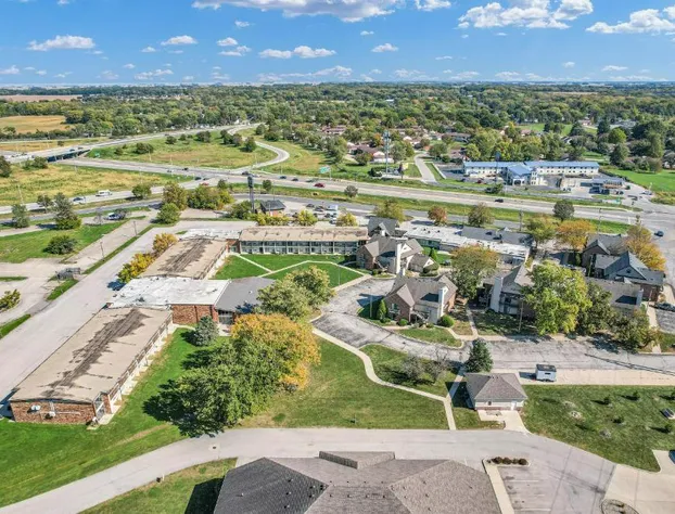 Eastlake Suites Hotel & Conference Center By OYO Urbana hotel detail image 1