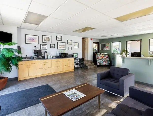 The Grove West Seattle Inn hotel detail image 2