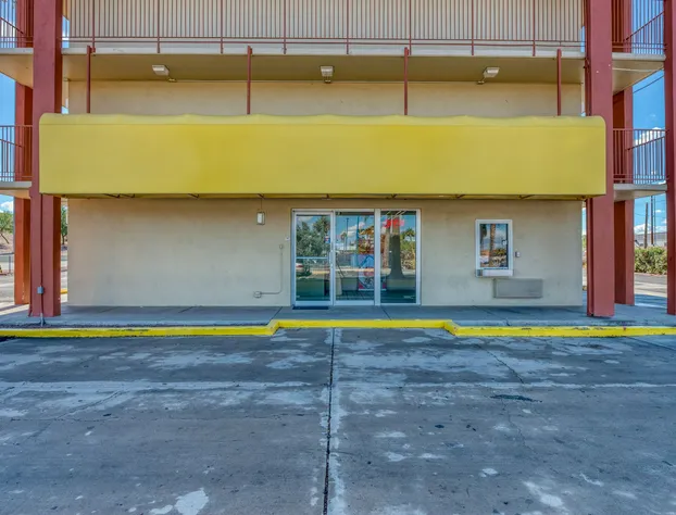 OYO Hotel Tucson Downtown hotel detail image 1