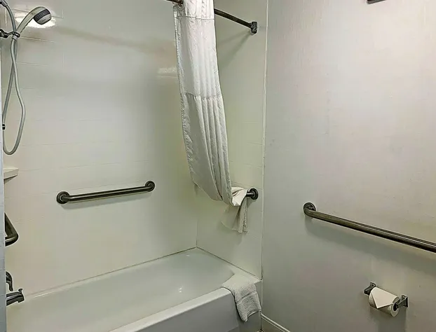 Hampton Inn Darien I-95 hotel detail image 4