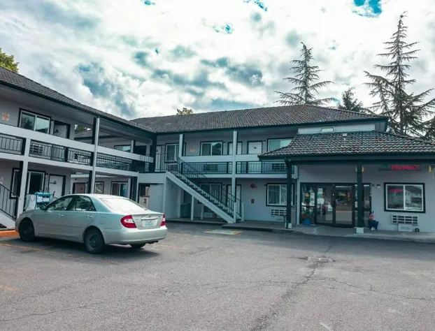 Sumner Motor Inn hotel detail image 2