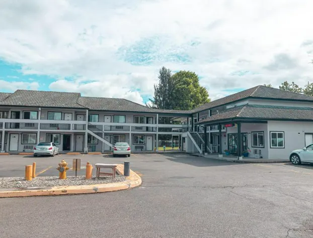 Sumner Motor Inn hotel detail image 2